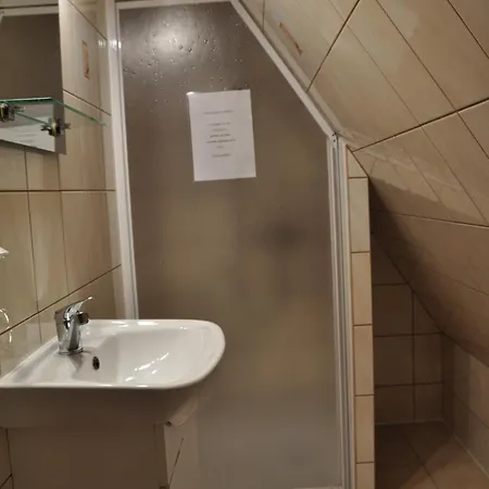 Konukevi U Nas Goscinne 3*